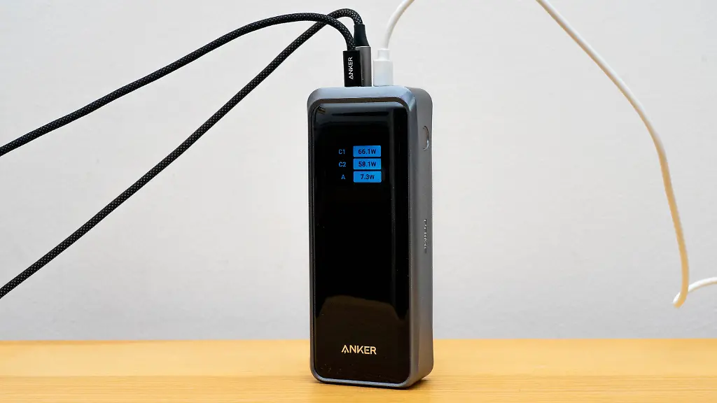 Anker Prime Powerbank 26K 300W Test (3 von 4)